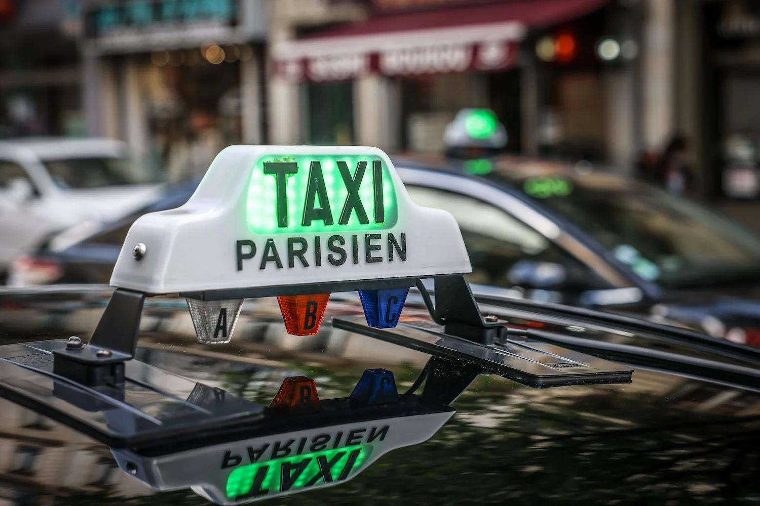application taxi paris - Comment réserver un taxi bleu