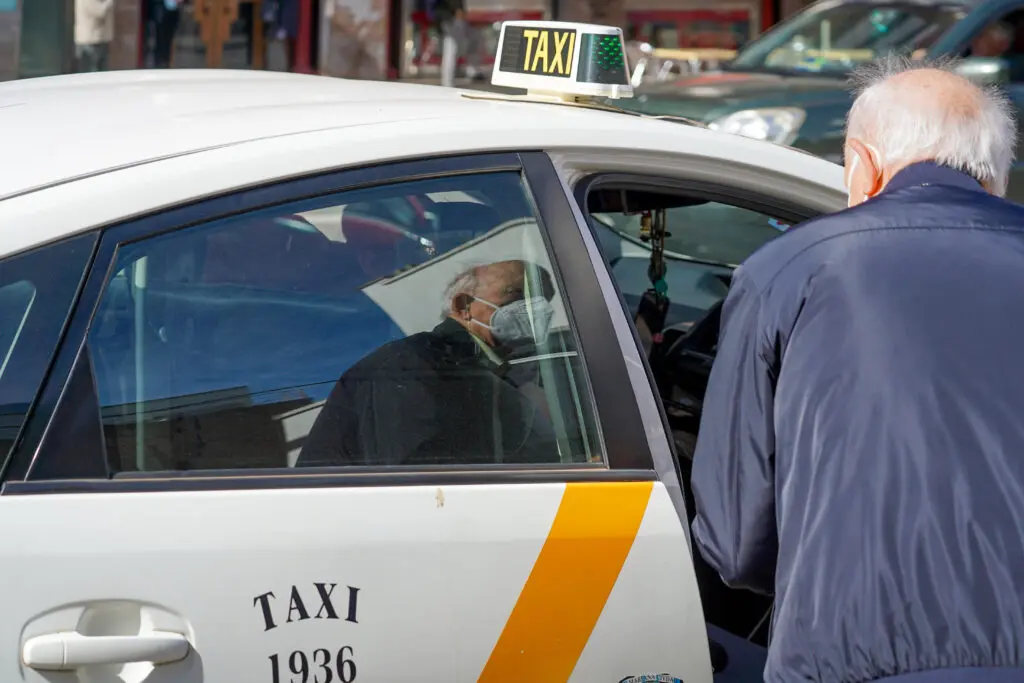 ayuntamiento de las palmas licencia de taxi - Cómo contactar con el Ayuntamiento de Las Palmas de Gran Canaria