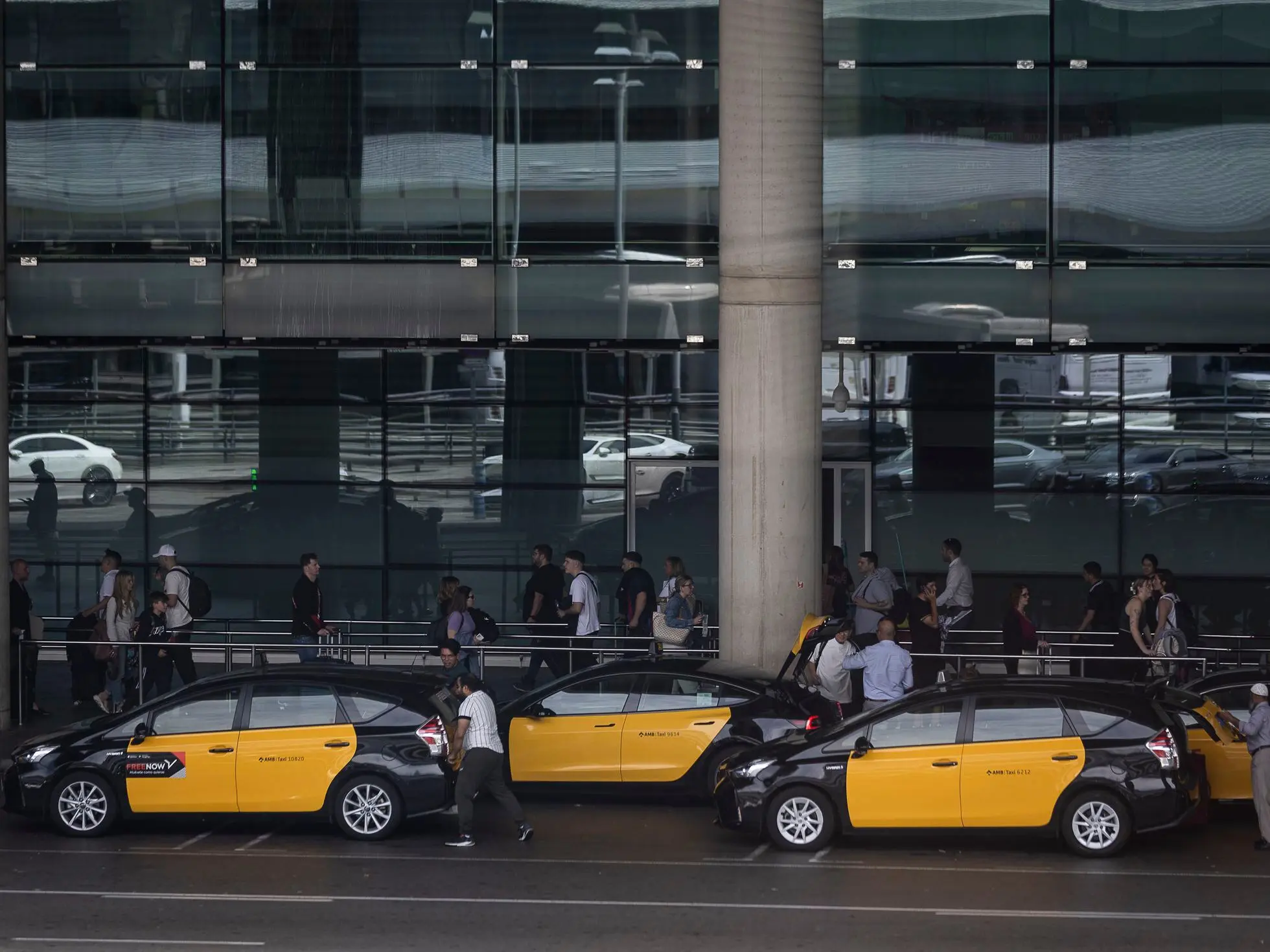 asociación profesional élite taxi barcelona - Cuántas licencias de taxi puede tener una persona en Barcelona