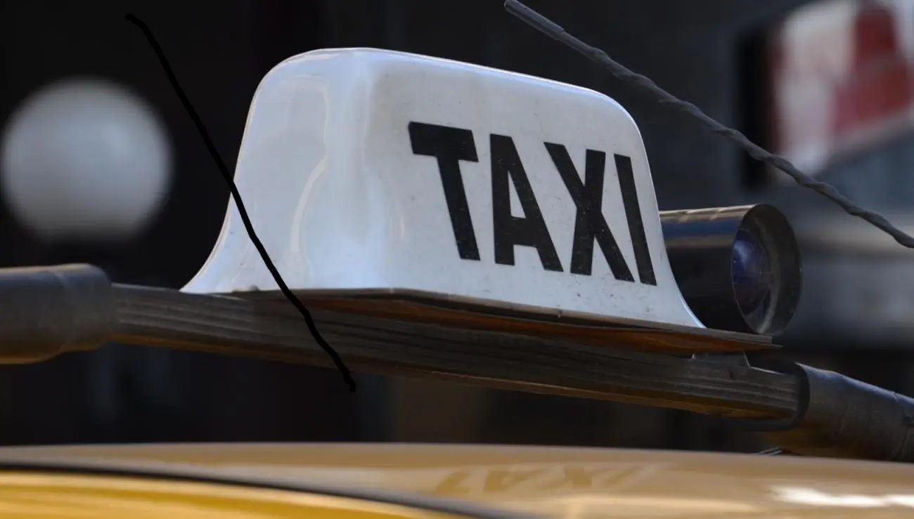aporte de dueño de taxi al bps - Qué es un aporte legal